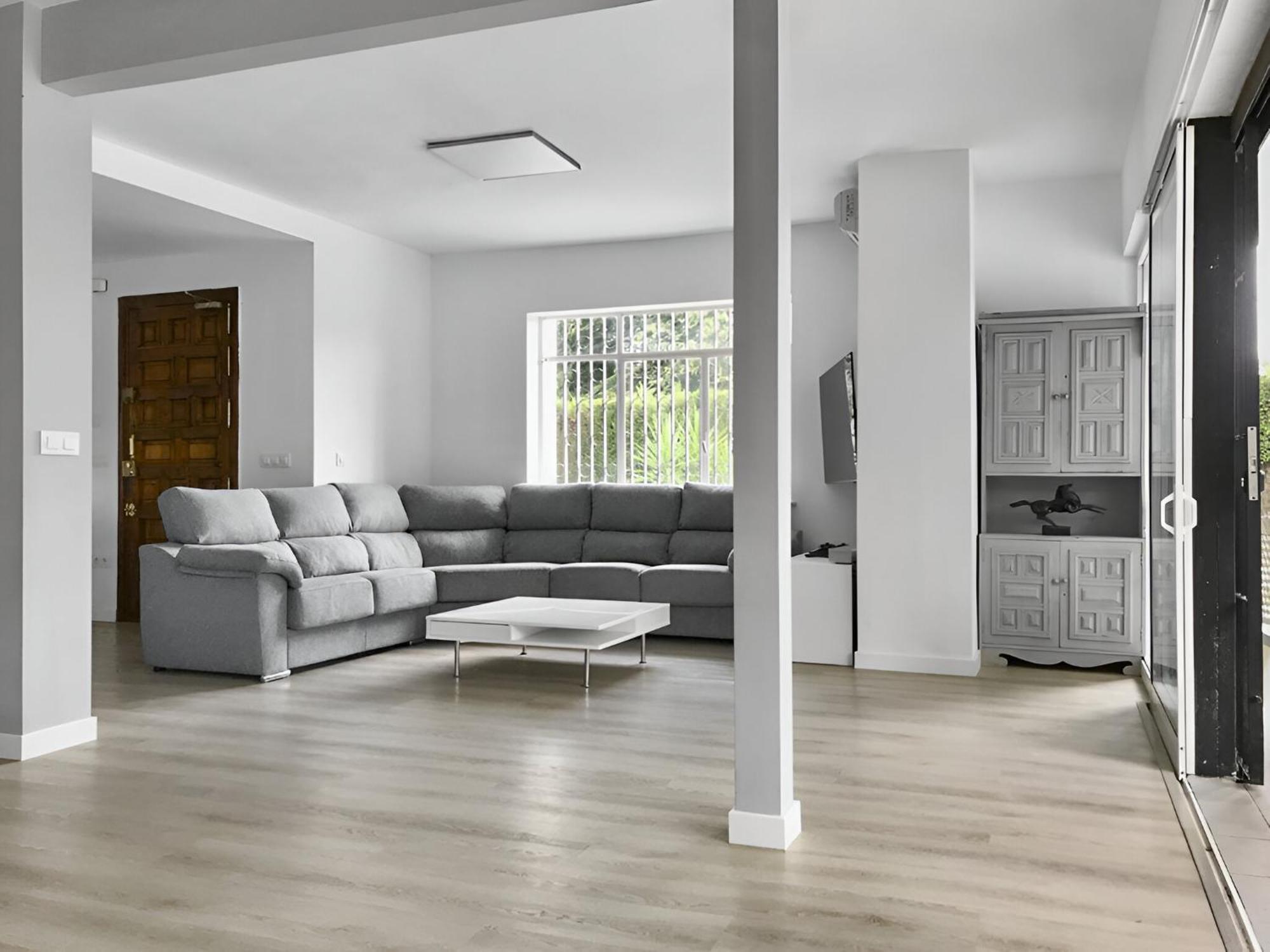 Villa Alamos Jerez I Piscina Salada Climatizada I Bbq I Jardines I 850M2 เฮเรซ เด ลาฟรอนเตรา ภายนอก รูปภาพ
