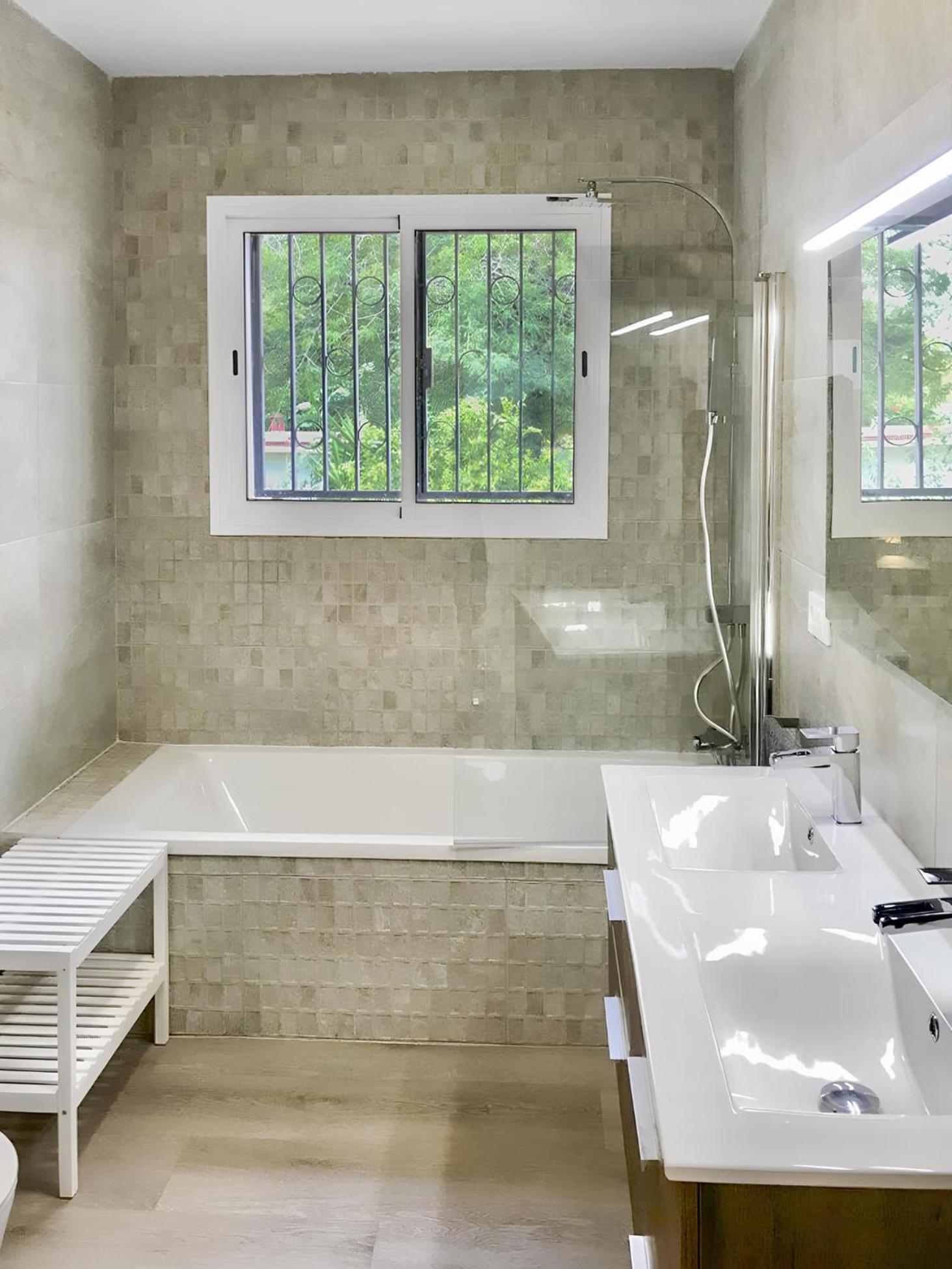 Villa Alamos Jerez I Piscina Salada Climatizada I Bbq I Jardines I 850M2 เฮเรซ เด ลาฟรอนเตรา ภายนอก รูปภาพ