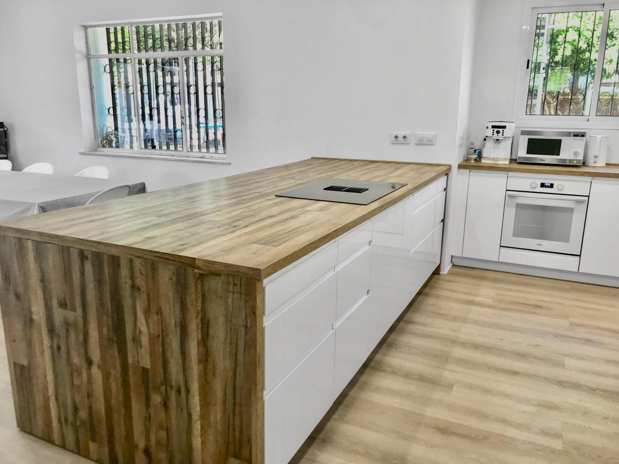 Villa Alamos Jerez I Piscina Salada Climatizada I Bbq I Jardines I 850M2 เฮเรซ เด ลาฟรอนเตรา ภายนอก รูปภาพ